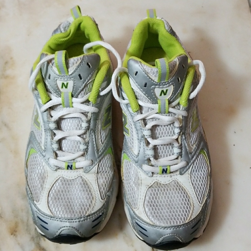 New Balance Running Shoes 411 size 8